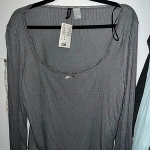 Basics Gray Long Sleeve Top